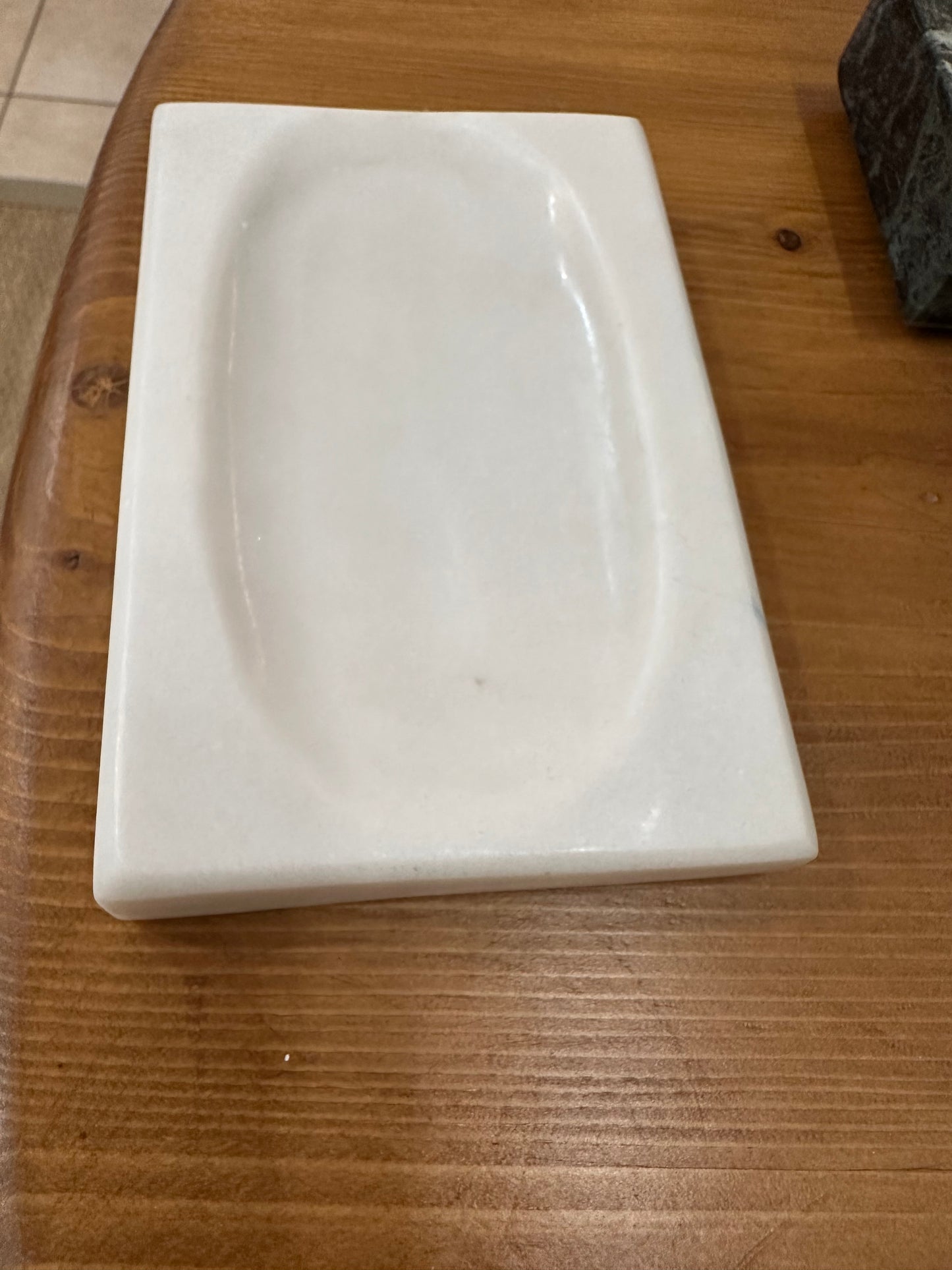 Σαπουνοθήκη από λευκό μάρμαρο