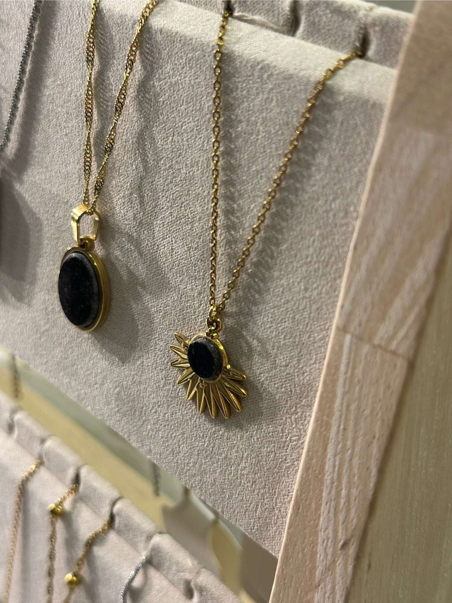 Κοσμήματα από Γρανίτη