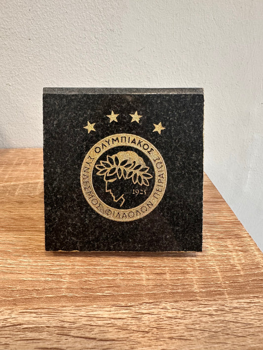 Olympiacos badge gold edition