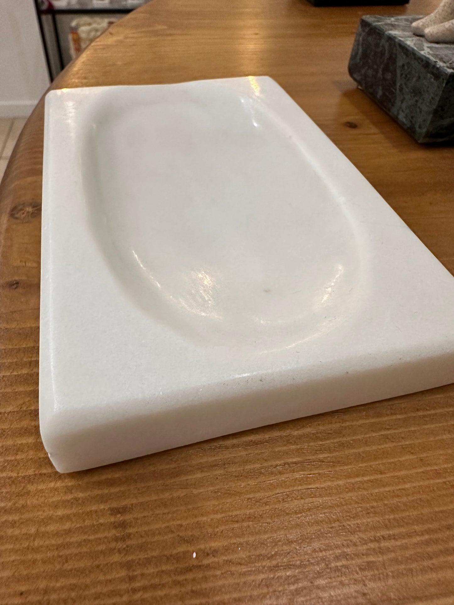 Σαπουνοθήκη από λευκό μάρμαρο