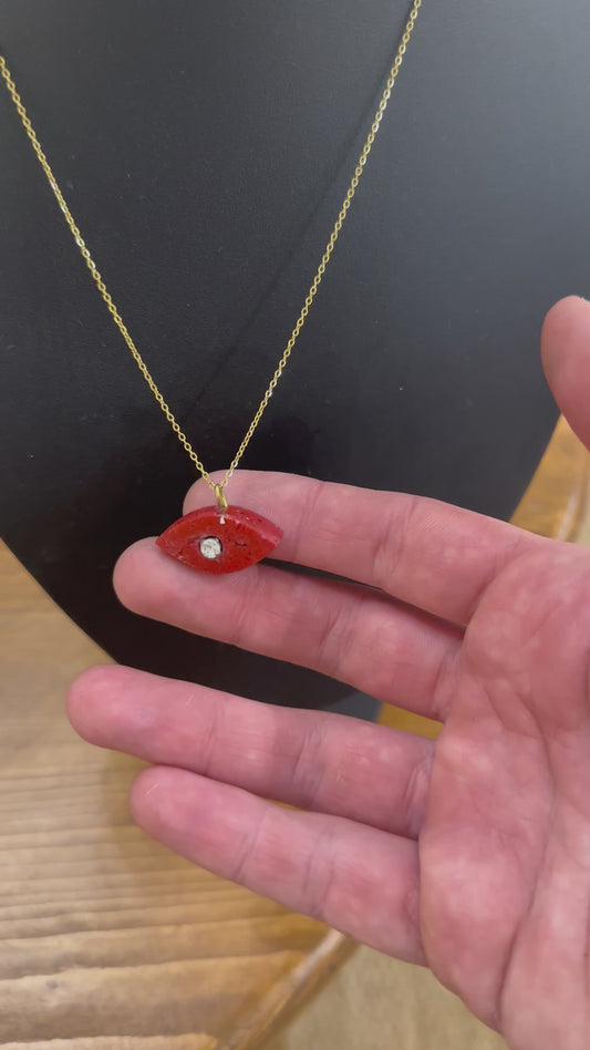 Red granite eye with zircon