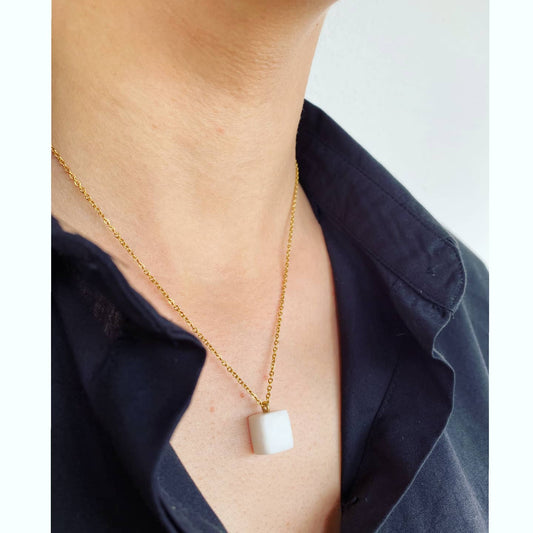 Κύβος από λευκό μάρμαρο Θάσου